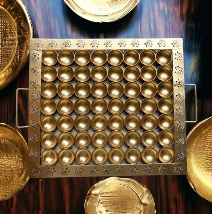 56 bhog thaali Chappan square with handle ( Can also be used as urli for decoration)