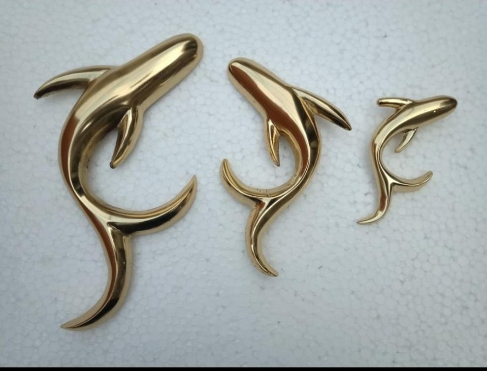 Set of 6 aluminium casted fishes(2 pieces of each size) idekors