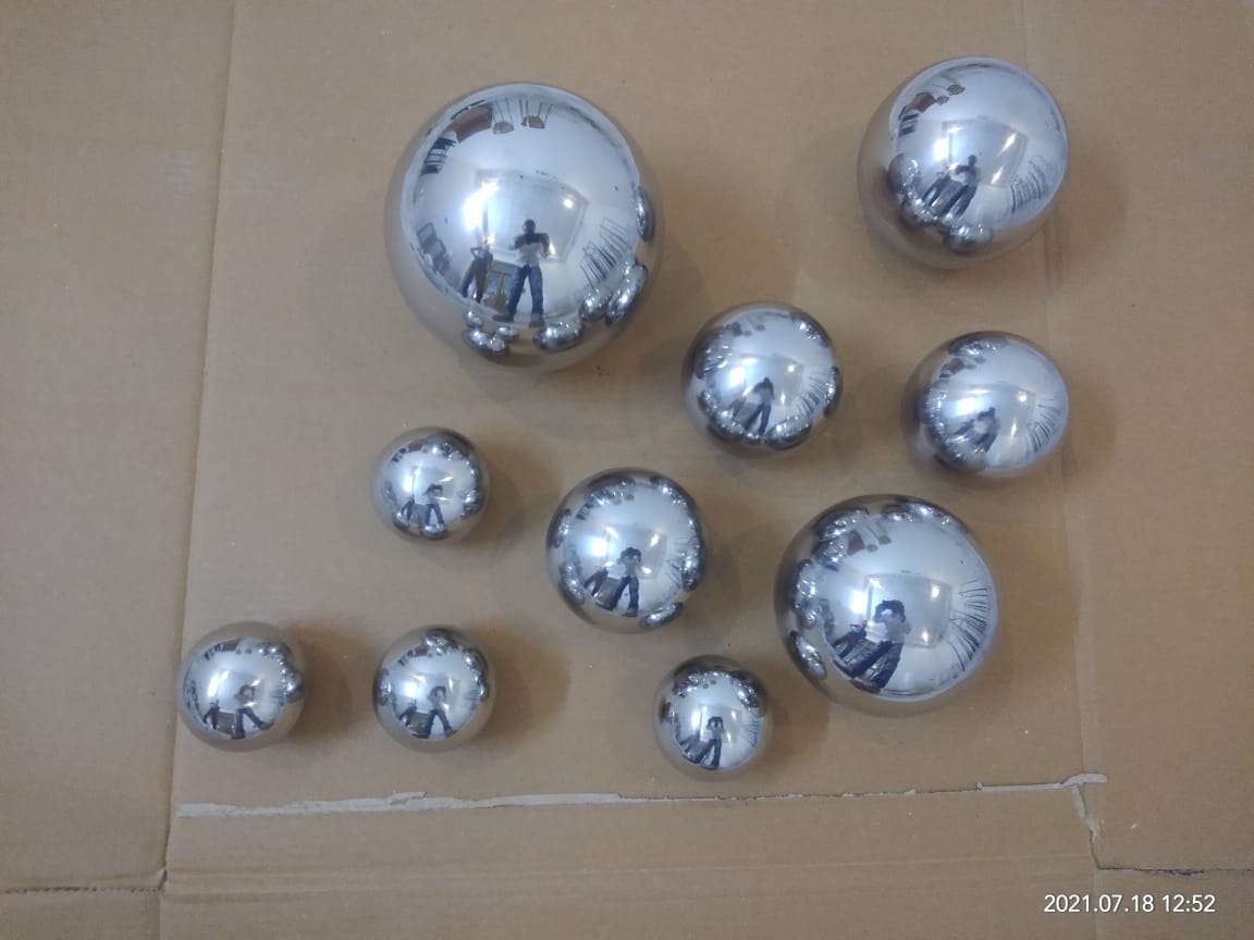 Stainless Steel Balls set of 11 pieces for wall decor panel idekors
